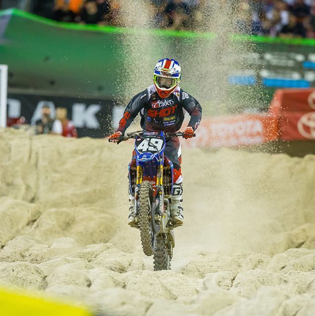 Nick Gaines in action at round 8 of the Monster Energy Supercross series in Tampa, FL. The #EngineIce supported @TradersMXRacing rider finished 14th in the 250SX East Class. - Photo by @BrownDogWilson @SupercrossLive #SXonFox #DroptheGate @nickgaines49 ift.tt/2Fa9BRq
