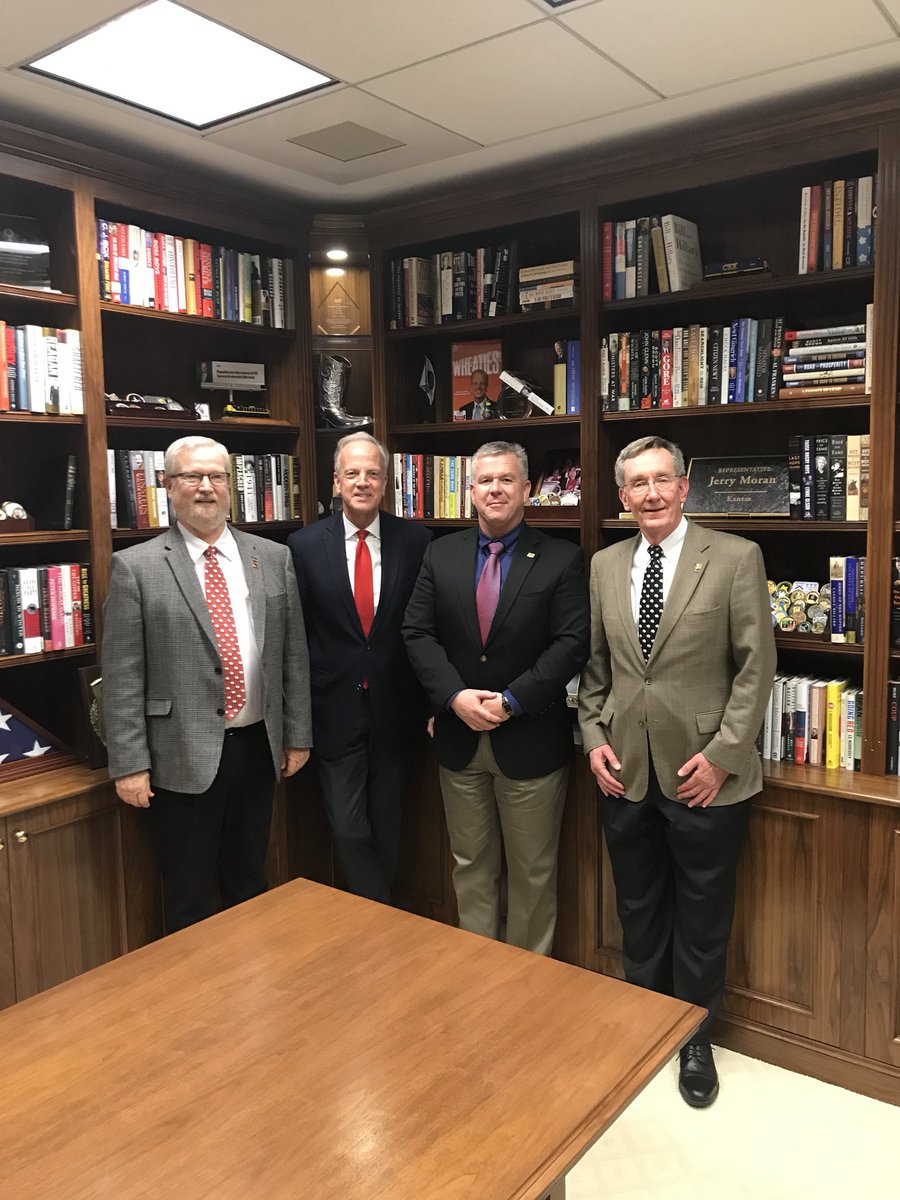 PCGNews's tweet photo. Another stop on the #PCGinDC tour was to see Sen. @JerryMoran and thank him for his support of the #cotton industry and for his work on getting cotton back into the Farm Bill! We appreciate him and his staff! https://t.co/4wBYgAtktm