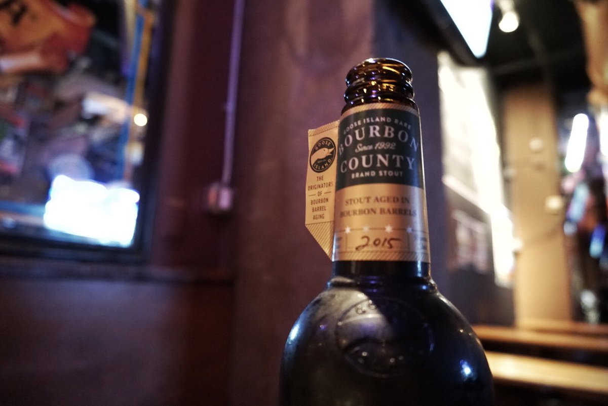 hoppy_dudes's tweet photo. 2015 RARE anyone? Who is still aging this? Got to share it with @GooseIsland
#rare #BCBS #bourboncountybourbonstout #bourboncounty #bourbon #gooseisland #NYC #NY #NewYork #brewing #aged #stout #agingbeer #beer https://t.co/NHFv05Fqae