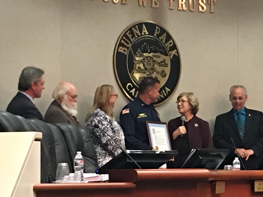 OCFADivision7's tweet photo. Chief Dave Steffen being honored for 32 years of service to the fire service as he prepares for retirement scheduled for March. Former OCFA Board of Director Beth Swift officiating the recognition. https://t.co/6ps8q9sClg