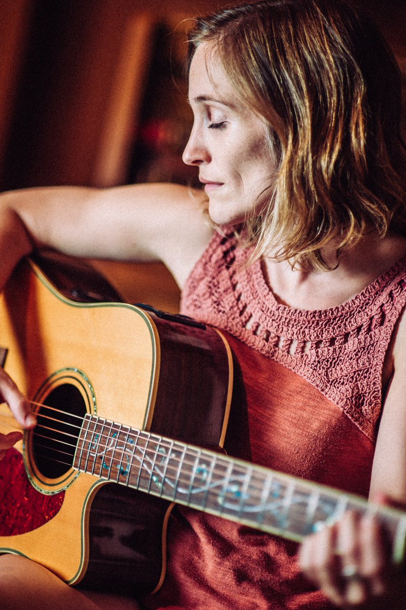 Lambert Estate Wines tweet media