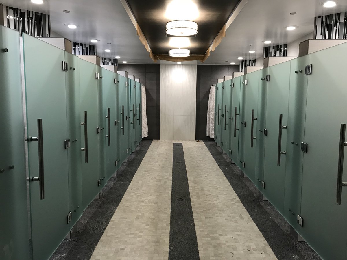 MattGugs's tweet photo. Showers @ClubSportPls will open tomorrow, probably late morning. Hoping you all enjoy. #building2018 https://t.co/v2uXzRzanb