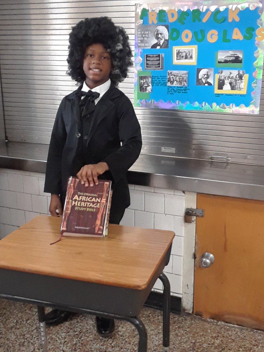 "Frederick Douglass" told his story and educated our students this morning at the Living Black History Museum program. What an exciting morning for our <a href="/JLAdamsGators/">Jacob L. Adams Elem</a>. <a href="/HenricoSchools/">Henrico Schools</a> #GatorPride #HistoryIsExciting #KnowledgeIsPower