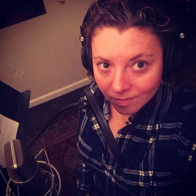 Paracuta's tweet photo. Now it’s Caroline’s turn to #sing
.
.
.
#vocals #recording #neumann #U87 https://t.co/snOPIalhzP
