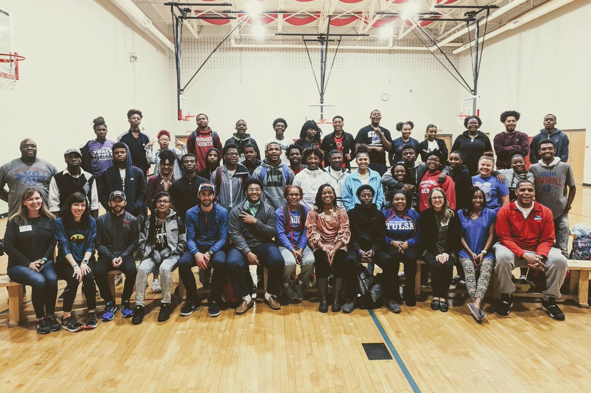 FieldsFutures's tweet photo. You did it again, @RunFrezzz! Your story is so inspiring. Thanks for putting some wind in our kids' sails. It's not where you start; it's where you finish. #JMBears https://t.co/3uk1vSSf5o