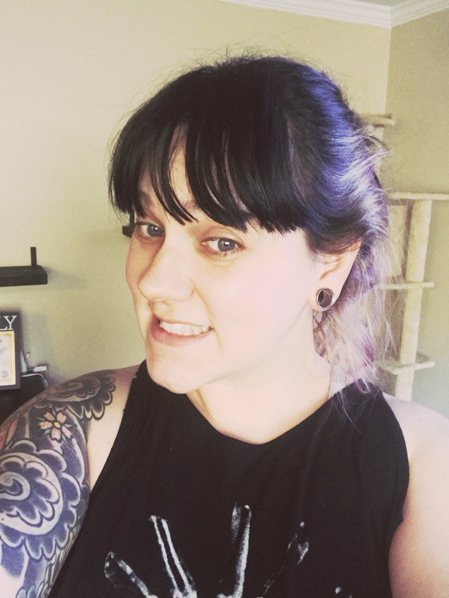 KaylaMichael2's tweet photo. Holy Hell! What an arm workout lol! #tattoo #purplehair #punk rock #crystals https://t.co/zoynqIBKTK