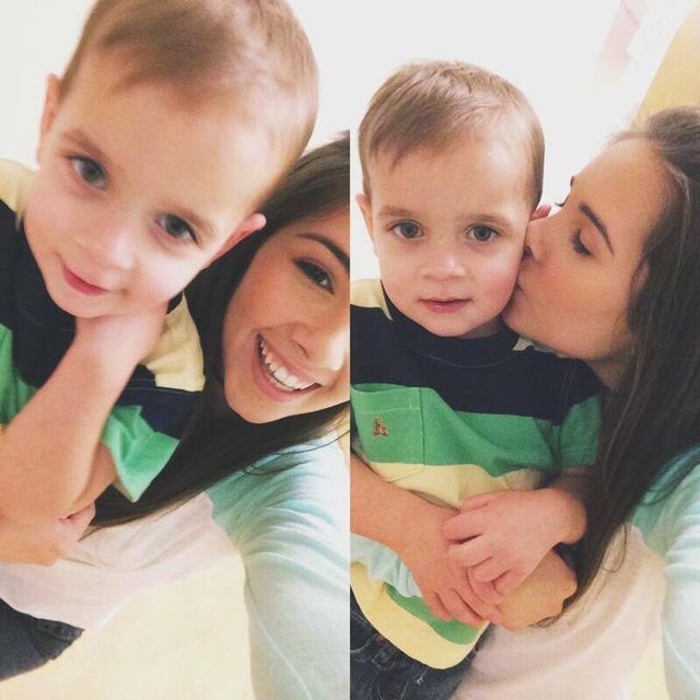 T_Swizzle5's tweet photo. #DanielEdward with his Aunt Molly and Kristina! β€οΈ#DavisGirls #Jasamiel #GH https://t.co/ACMjzwKnpL