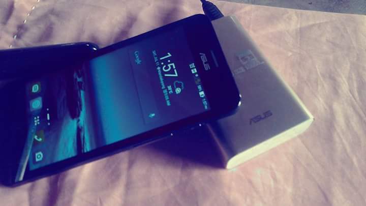 jokeOnline's tweet photo. The #ZenFone5 will be officially announced at #MWC2018 soon! I’m so excited to go #BackTo5 again with the #ZenFone5Unveil! https://t.co/j0qRFaYA3W