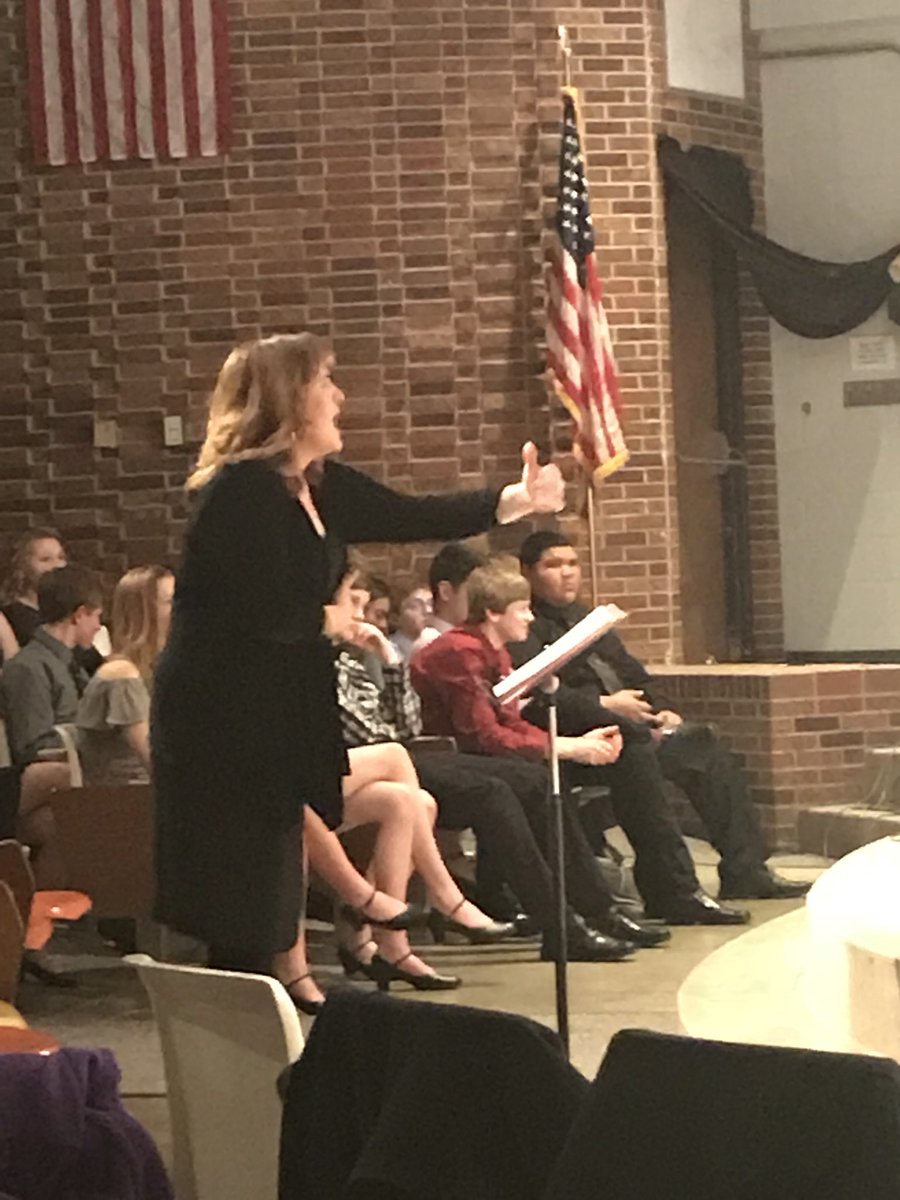 ChadronHS's tweet photo. The magic behind those awesome Cardinal Singers! Awesome job Mrs. Mahr! #fancymoves #GoCardsNation https://t.co/csgNXTnM6v