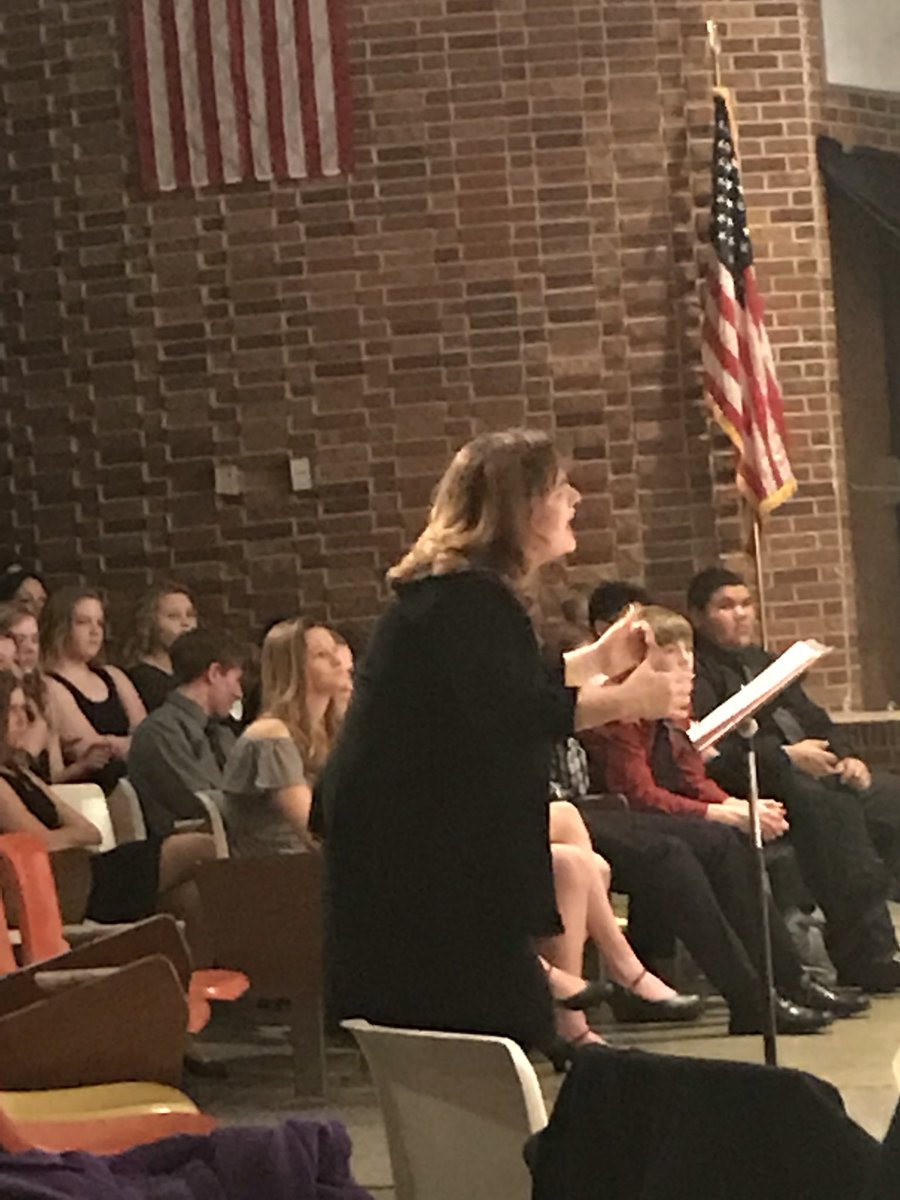 ChadronHS's tweet photo. The magic behind those awesome Cardinal Singers! Awesome job Mrs. Mahr! #fancymoves #GoCardsNation https://t.co/csgNXTnM6v