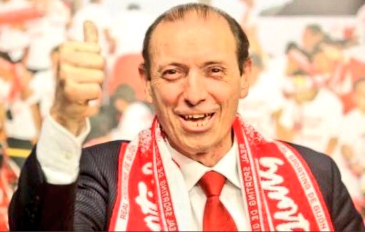 ANAALThani's tweet photo. Mis condolencias a la familia de Quini. Otra leyenda que nos deja. Un abrazo inmenso “Brujo”  DEP.
My condolences to Quini's family. Another legend that leaves us. A huge hug "Brujo" 
RIP.
تعازي لأسرة كيني. أسطورة أخرى تتركنا عناق  "بروجو" 
أرقد بسلام 
#RIPQuini
#DepQuini https://t.co/ntLdbpPPHc
