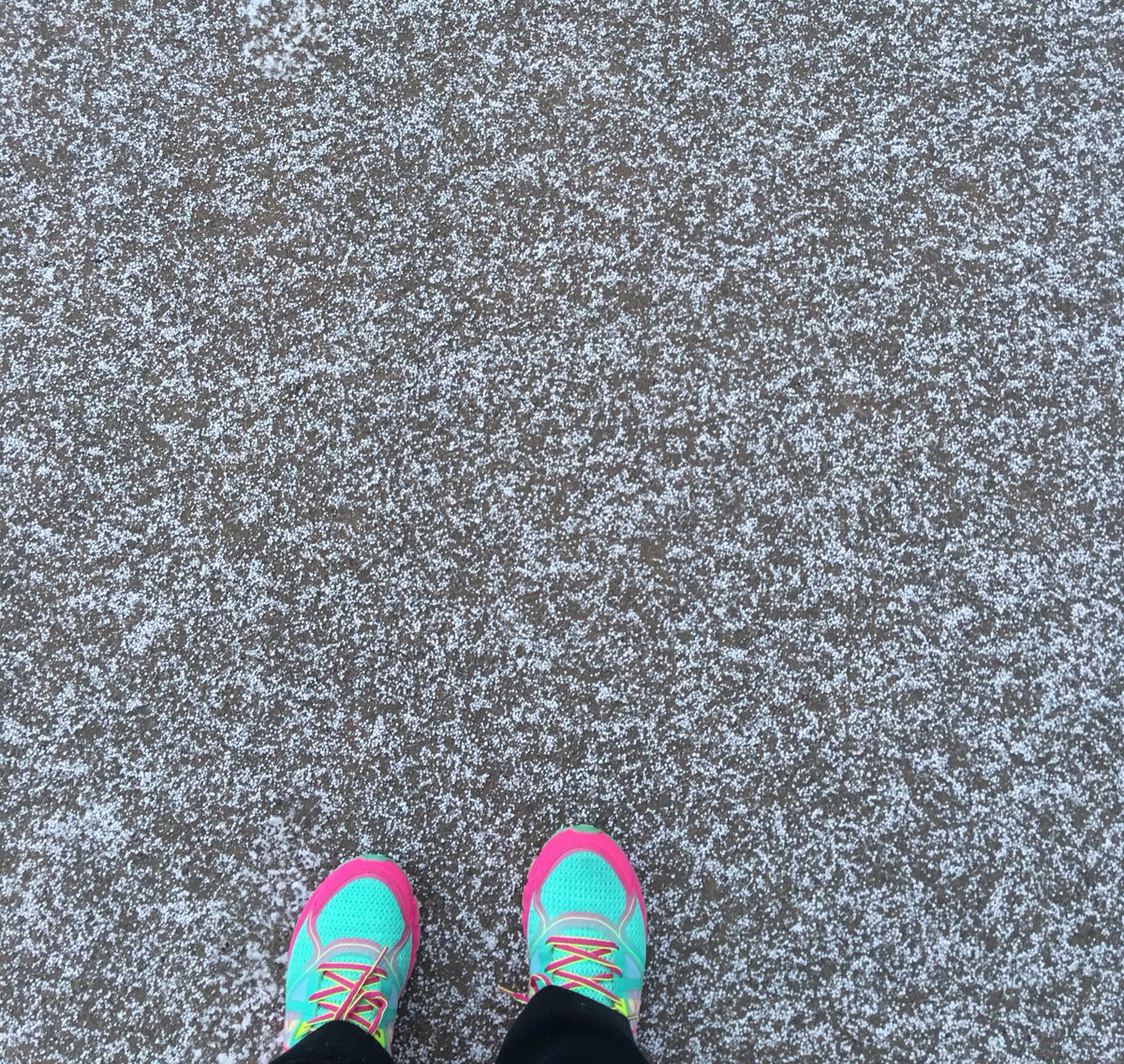 Cherylgourlay's tweet photo. Final day of #PTSteps (yay π) so a 5k walk before I get snowed in and can't get out to do my #steps π
πππͺπ #thisgirlcan #Headspace https://t.co/YZsn0bE3k8