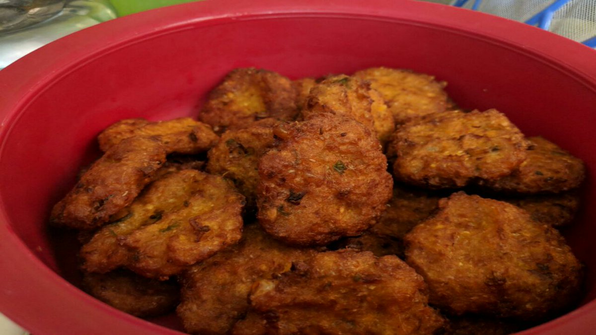 CafeCooking's tweet photo. #SweetCornVada RecipeLinkBelow
https://t.co/l79OzGgDr2 https://t.co/45lp0UZMHY