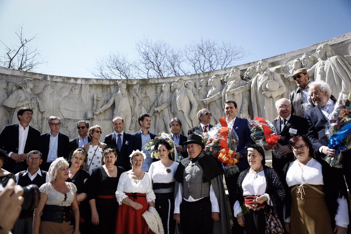 Albert Rivera tweet media