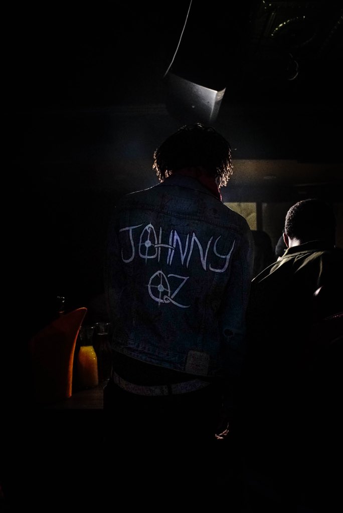 Funkadelii_'s tweet photo. Johnny Oz 🤟🏽 https://t.co/Sq82yOVQZW