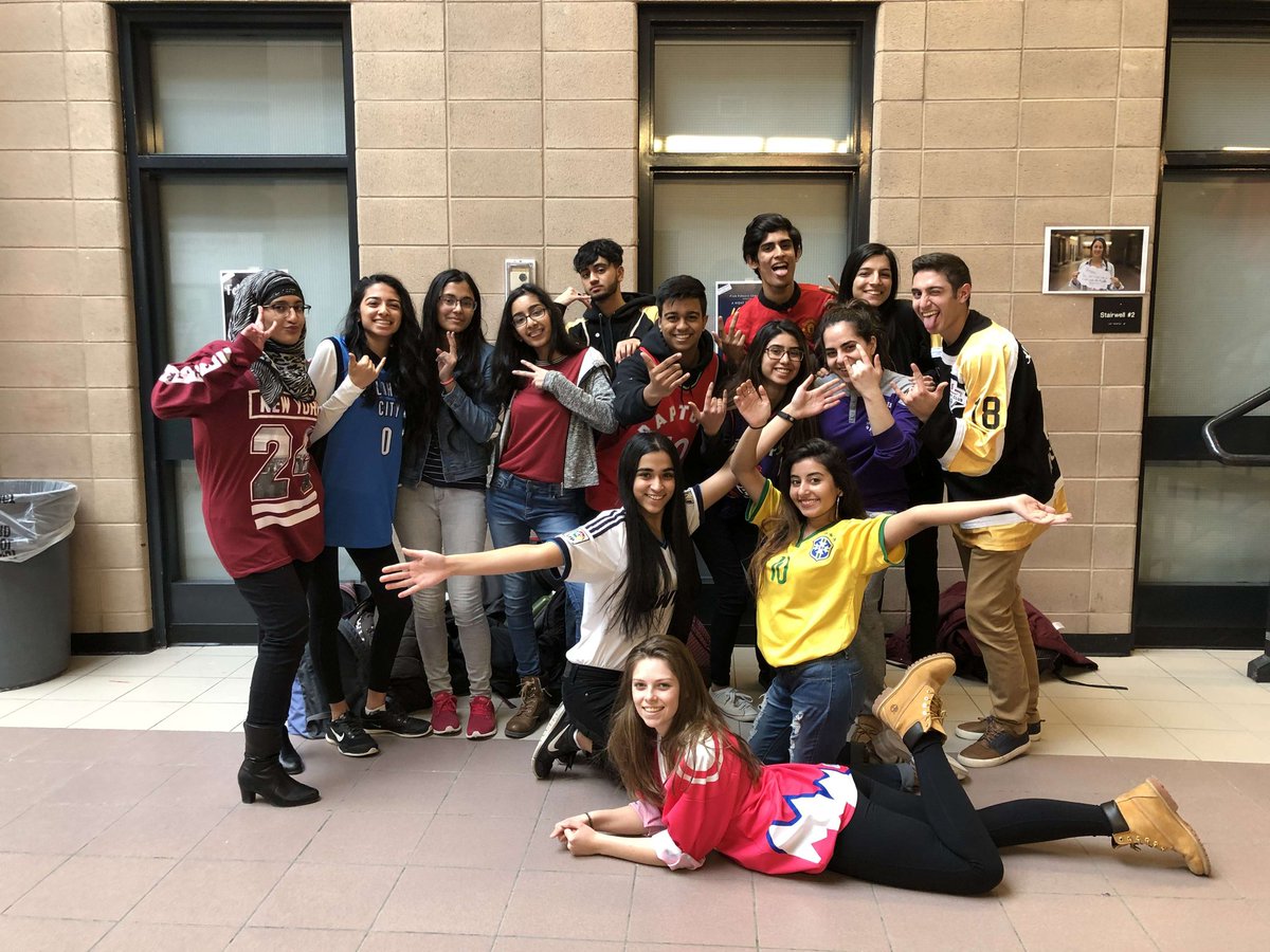 Thank you to everyone who participated in Jersey day this past Friday! Stay posted for more SAC events to come in the future😊