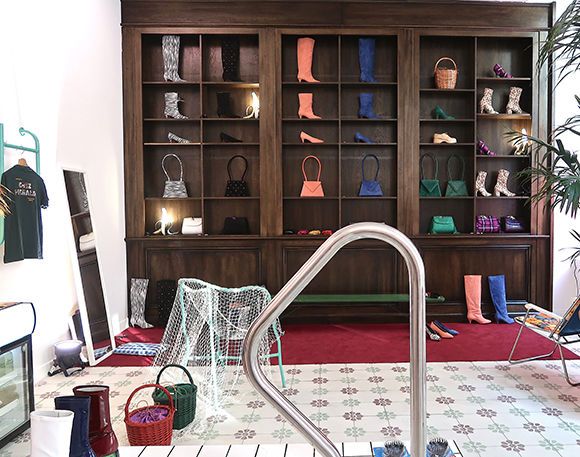 madameFIGARO_jp's tweet image. オクストン・ホテルで、アメリー・ピシャールのポップアップ。
buff.ly/2EZnA9h
#L’OasisPichard #アメリー・ピシャール #TheHoxton #paris #パリ