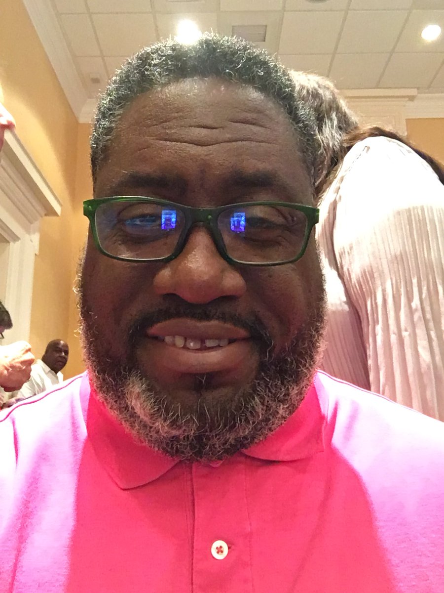 bishopmbnesby's tweet photo. What a privilege &amp; honor it is for me to offer the invocation at tonight’s City of Jackson Council Meeting. Special Thanks to Pastor Lee A Cooper Jr., Mrs. Angela Harris, Mayor Chokwe Antar Lumumba &amp; Members of the City Council. https://t.co/6tFtH0cGbk