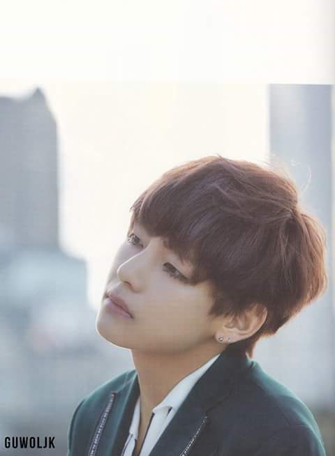 93Nunn's tweet photo. KIM TAEHYUNG
#V
WW HANDSOME
I am voting for @BTS_twt #BTS for the #iHeartAwards #BestFanArmy @BTS_twt
FROM➡ #MYANMAR_🇲🇲🇲🇲 https://t.co/qwTTUOhvsr