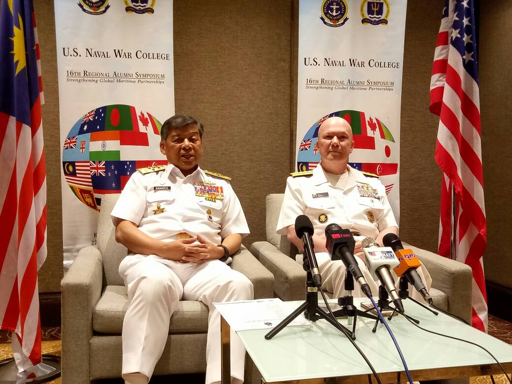 TheAirTimes's tweet photo. Sidang Media Sempena 16th United State Naval War College Regional Alumni Symposium 2018 @InterConHotels @mykamarul 
#DiplomasiPertahanan https://t.co/exCl73T97e
