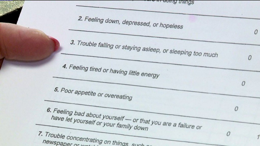 KDVR's tweet photo. Teens to be screened for depression at yearly exams https://t.co/co3AhKF0sA https://t.co/0TTIpgu34q