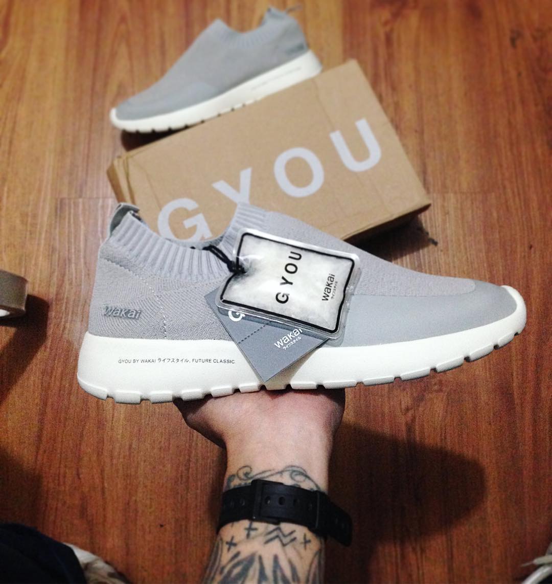 wearewakai's tweet photo. Light yet comfortable, The Wakai GYOU in gray color
#wakai #cheersforlife #HaveYouGYOU https://t.co/MgwV32WOzZ
