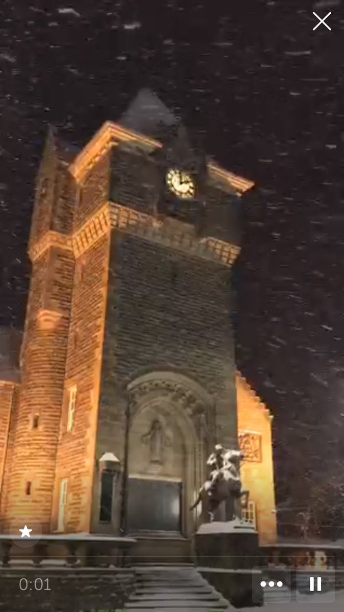 lauralovesart's tweet photo. .@a9630 on #Periscope: ❄️🌌Walking in the #snow at night - very pretty and still #BeastFrom… https://t.co/I0CxF93FZ0 https://t.co/RG28JZo6Ap