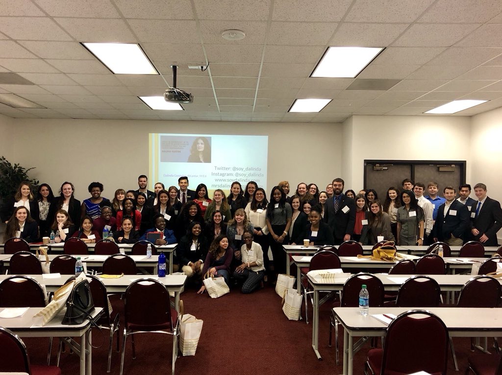 Soy_Dalinda's tweet photo. Students @txstleadership Institute reminded me why more women of color need to share our authentic story, the struggle on our way to success. Remember mujeres, find your platform through your place, your past, &amp; your passion! Proud to be @TxStateBobcats @TxStateAlumni #liac18 https://t.co/JOt9mLT6qL