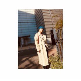 guitastyoon's tweet photo. ᗷᒪᑌᕮ💙

İC renginiz mavi olduğu için saçlarımı mavi boyamaya karar verdim! Yakıştığını düşünüyorsunuz değil mi? Saçıma en çok yakışan sizin renginiz.~ Sonsuza kadar böyle kalmasını çok isterdim, renginizi saçlarımda taşımak beni mutlu ediyor!😎 https://t.co/mrprIbat1V