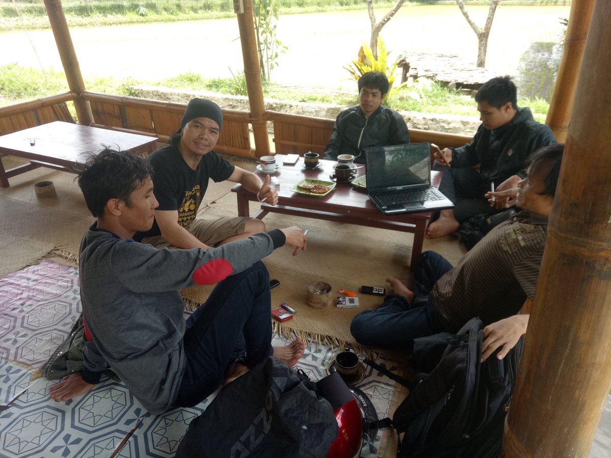 John_Kiren5's tweet photo. #pendampingdesa dukg semangat #PadatKaryaTunai #DanaDesa
#Mamasa #Sulbar
@EkoSandjojo @taufikmadjid71 @panji_pradana99 @Firman1980 @Amran48876859 @askar_darwis @subair_sunar @VictorSE78 @tppindonesia @muhalysas @arpoyayan @NehemiaMagau @adeputra_arruan @JulfriPl @suatrilmarshall https://t.co/f7ib3ZWkb6
