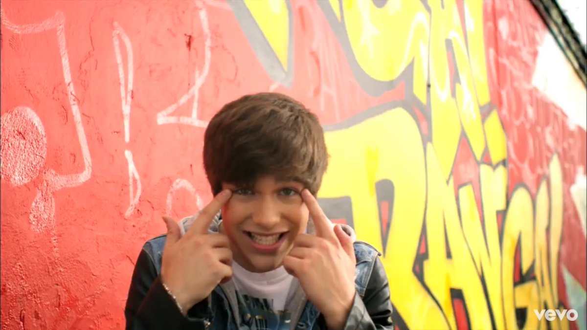 Dovelovesofia's tweet photo. Bang!Bang!のMVのAustin可愛くて😆❤️

早く会いたいよお🤩🙈💞

@AustinMahone @AustinMahoneJP https://t.co/RsRfnLq1ES