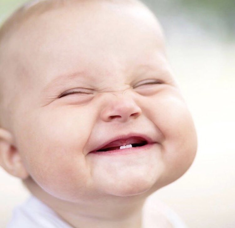 LileyandLuca's tweet image. Did you know that Brushies are not only good for brushing little teeth, they are also amazing teethers? They are soft and gently on little gums. #lileyandluca #thebrushies #siliconeteether #siliconetoothbrush #babystuff #babyteeth