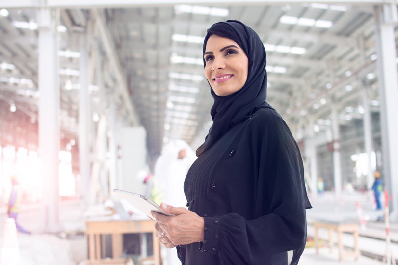 uaemediaapp's tweet photo. The #UAEMAP supports the advancement of Emiratisation in the media which aligns with the vision and aspirations of the UAE leadership. https://t.co/HTPHjs65PD https://t.co/mGg69Nu2xT