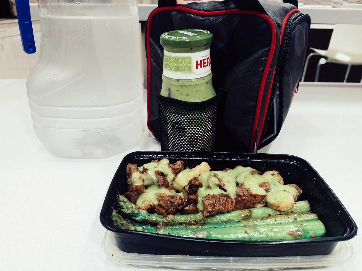 iAmDieselGod's tweet photo. Another secret weapon in my diet arsenal....#Steak #SauteedShrimp #SteakAndShrimp #GrilledAsparagus #Guacamole #GuacamoleSalsa #Herdez #DieselGod #DieselChef #Noms #Bodybuilding #Bodysculpting #MealPrep #EatClean #EatTrainGain #RealMenCook #Fitspo #FitLife #FitnessFoodie https://t.co/VEvHV8DPqu