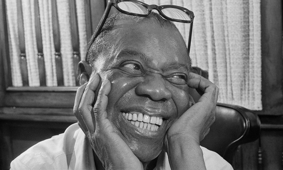 louisarmstrong_'s tweet photo. I've heard around that I changed jazz history with new rythmic choices, high notes, and swinging phrases. I dont know I'm just doing what I love! https://t.co/s7RYyAE3uB