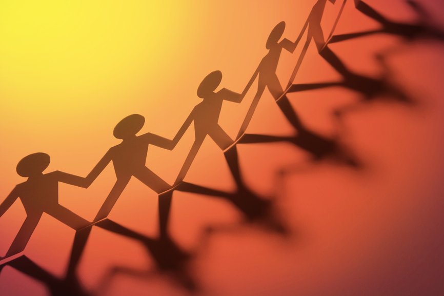 Saammeko esitellä: Faros &amp; Com! Tästä päivästä alkaen olemme yhtä johtamisen laadun ja muutosvalmiuksien kehittäjä Faros Finlandin kanssa. Lue lisää: goo.gl/4MTvgF