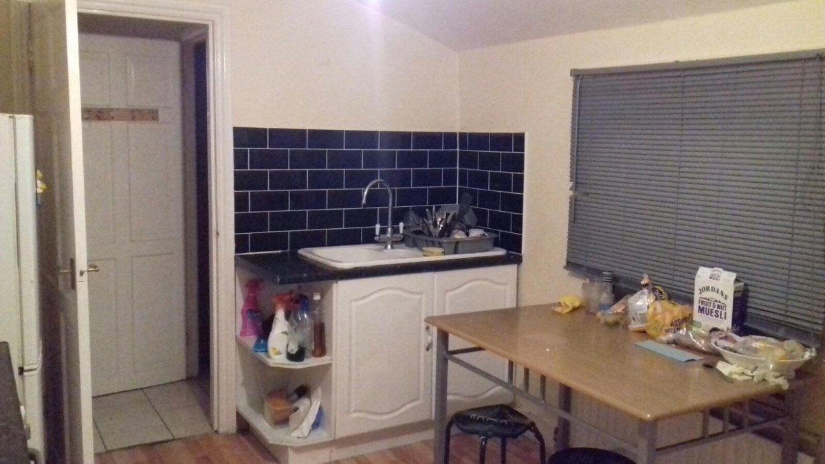 Heathcrest101's tweet photo. #Flatshare
Double Rm #Greenwich 5 Min to #Station
Rent: £143 pw 
CLEAN QUIET FLAT, LOOKING FOR CLEAN QUIET HOUSE MATES :)

1 DOUBLE ROOM AVAILABLE IN THIS NEWLY REFURBISHED FRIENDLY FLAT IN GREENWICH GET TO CENTRAL LONDON IN JUST 15 MINUTES. https://t.co/RwsbbABglP