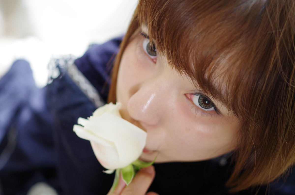 Watonsokun's tweet photo. 2018/02/18
Model:御茶海マミさん( @samami27 )
花とアイドル 5 (Making 2)
花びら苦かったみたいでごめんマミさん
#クインク撮影会
#東京
#なんちゃらアイドル
#TEEEE https://t.co/Hyaf6VE3Ae
