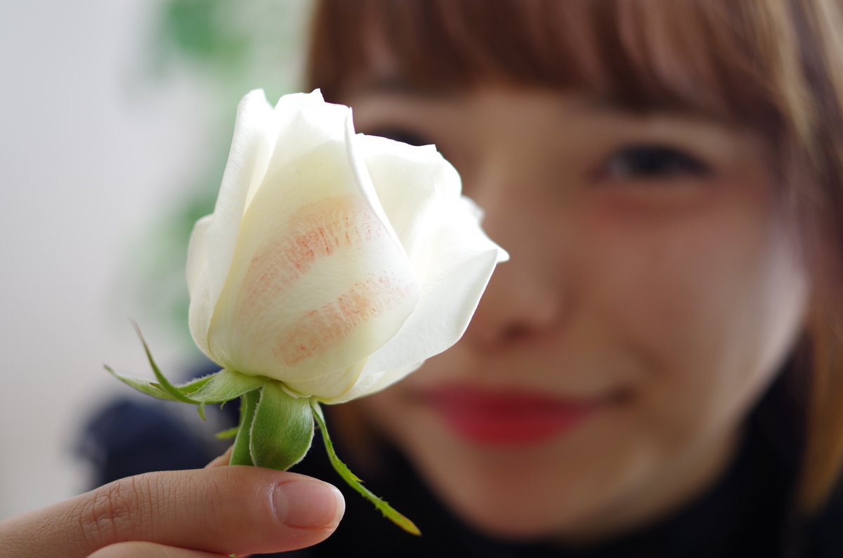 Watonsokun's tweet photo. 2018/02/18
Model:御茶海マミさん( @samami27 )
花とアイドル 5 (Making 2)
花びら苦かったみたいでごめんマミさん
#クインク撮影会
#東京
#なんちゃらアイドル
#TEEEE https://t.co/Hyaf6VE3Ae