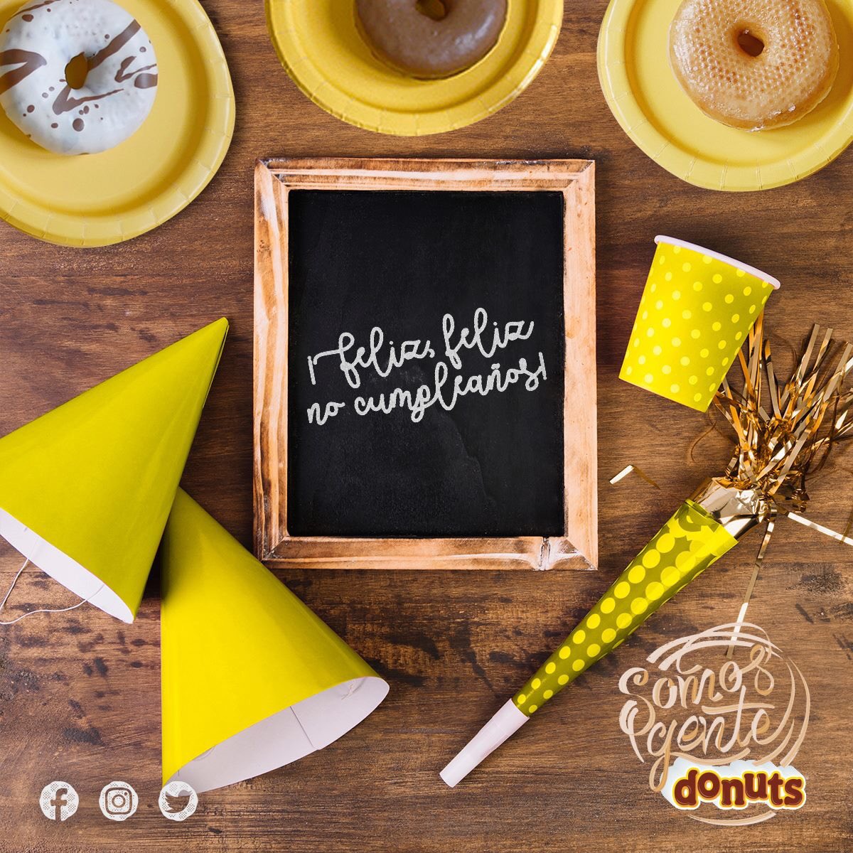 GenteDonuts's tweet photo. Cumplir años un #29defebrero es como llegar a la nevera y que ya no quede ni un #Dondoco de los que compraste 😜 ¡Pero creemos que no hay fecha más original para cumplir años! 😊 ¿Cómo celebrarías tu #cumpleaños en un día que solo existe cada 4 años? 🤔
#feliznocumpleaños #donuts https://t.co/mOboM6PeIn