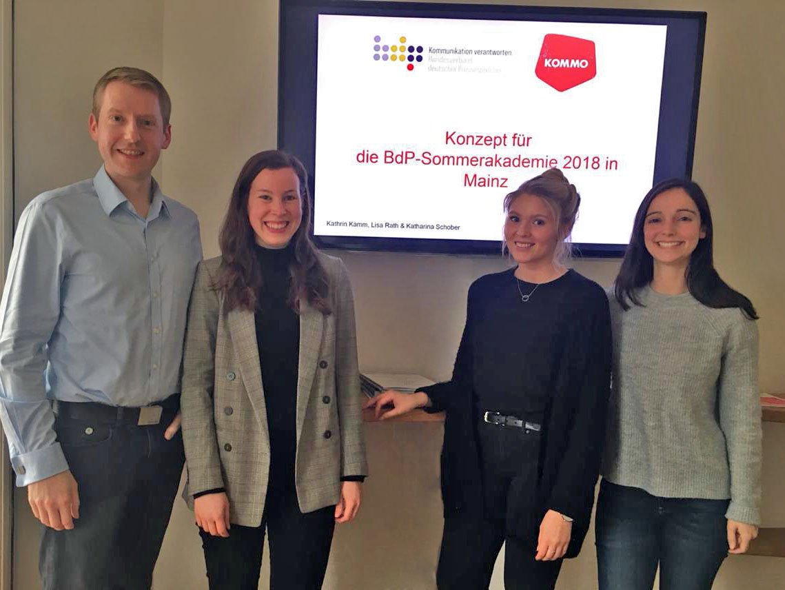 kommoguntia's tweet photo. Wir haben ein #kommoKonzept für die @BdP_Berlin #Sommerakademie erarbeitet. Wir freuen uns auf die weitere Zusammenarbeit und das kommende Event in Mainz!
👉https://t.co/oeF7kj9Vb9
@dretep @KathrinKlara @lisa_rath_ @katha_schober https://t.co/oZ4H8E0eO9