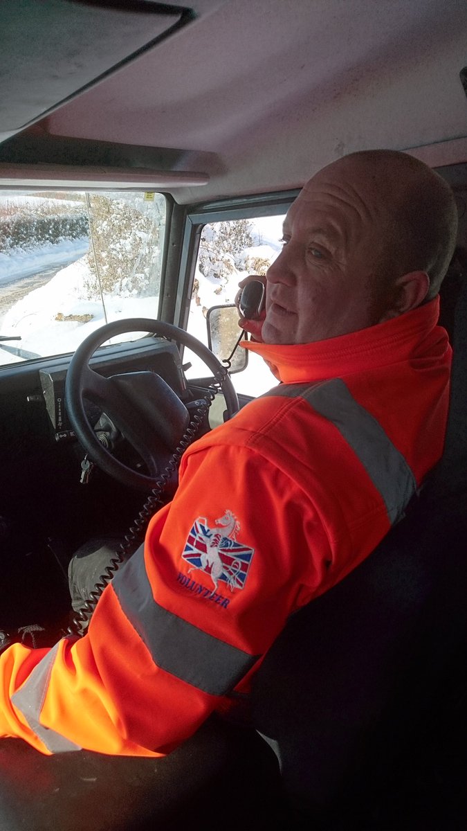 Out with Steve with the 4x4 response team, doing a brilliant job in Kent @SE4x4R <a href="/bbcsoutheast/">BBC South East</a>