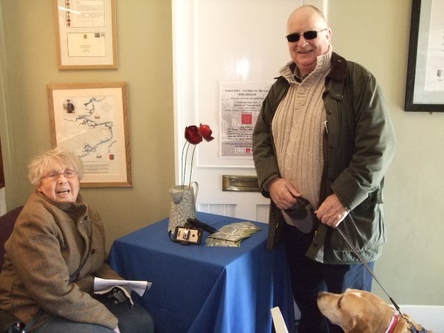 Walkers at #Tenterden #walk100 event took the dog to learn more about #WW1 history in the area and enthusiastic #Harbledown walkers took part on a sunny day.