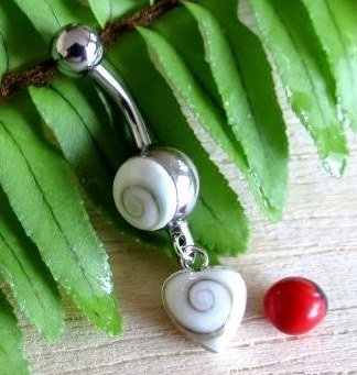 Our Shiva shells 925 sterling silver belly rings #bellyrings #silverbellyrings #uniquejewelry #handmadejewelry #handcrafted #beachjewelry #jewelryforwomen #SterlingSilver #925silverjewelry