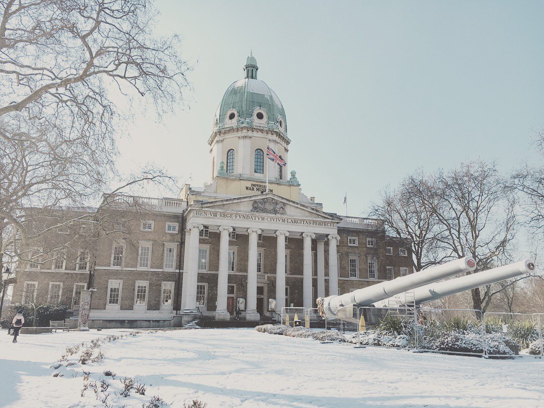 I_W_M's tweet photo. Heading out to see the #LondonSnow on your lunch break? Here's #IWMLondon this #snowday. https://t.co/QHelnCqahl