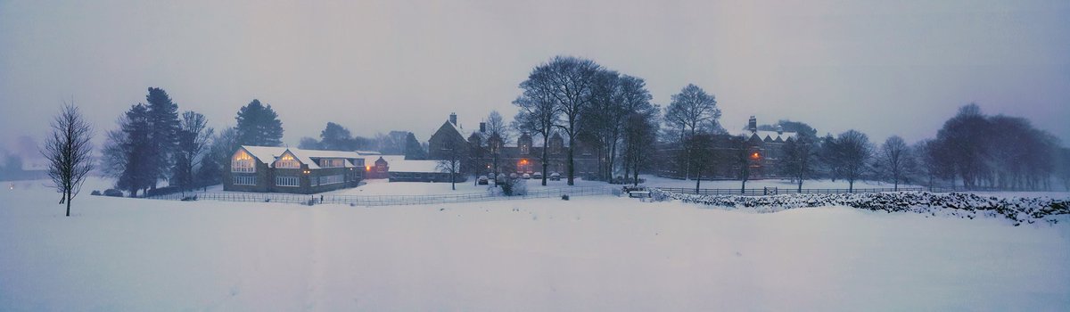 More from this morning. So beautiful but somewhat chilly @visitsedbergh @SedberghSchool @itvweather @bbcweather @BBCCountryfile #visitsedbergh #yorkshiredalesnationalpark #Snowmageddon