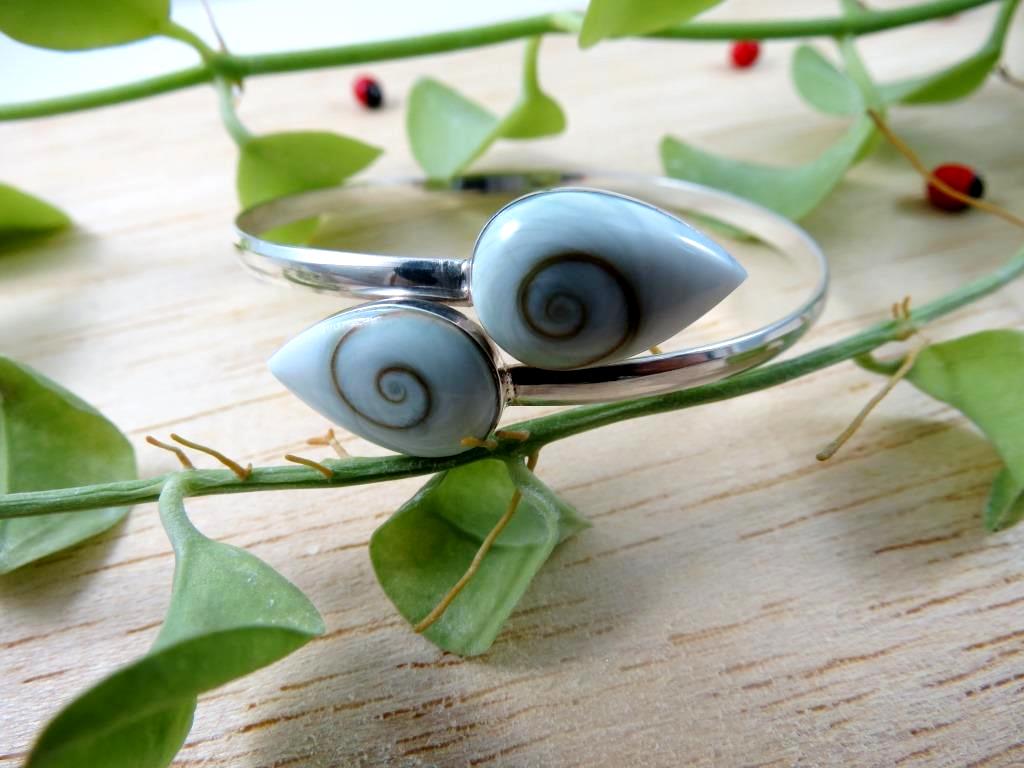 SilverSeashell's tweet image. Our Shiva shells 925 sterling silver bangles #silverbracelets #siverbangles #cuffbangles #silverjewelrygift #giftideas #gifts #silver #silvergiftideas #myjewelry #925bangles #925silverbracelets