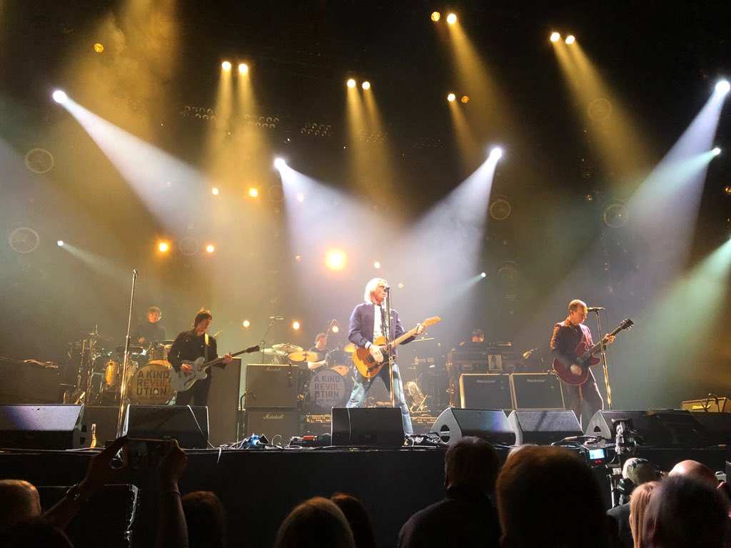 Frasersdaddy's tweet image. #wellerwednesday #giggin #ClassAct