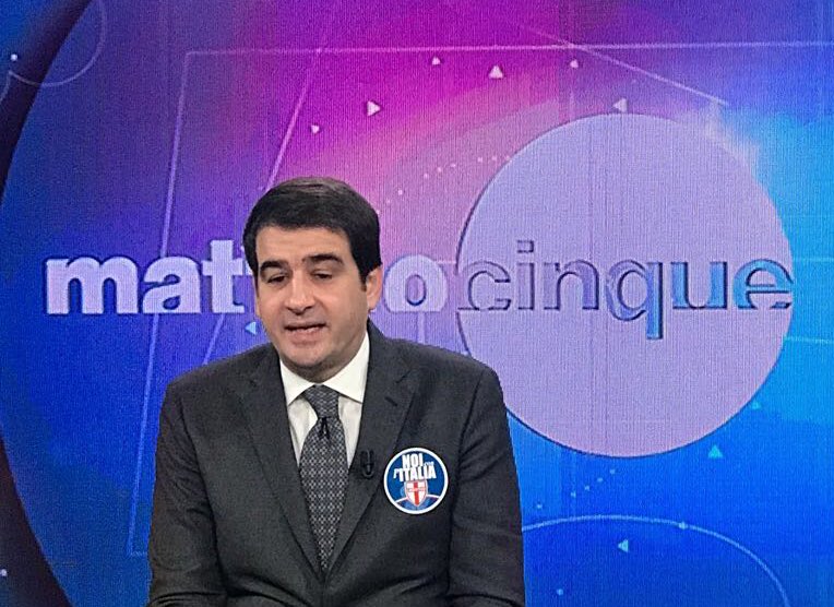 Nelle Politiche comunitarie di Coesione ci sono circa 130 miliardi a disposizione dell'#Italia, 20 sono per le infrastrutture, ma ci sono difficoltà per spenderli a causa sia per incapacità, ma anche per eccessiva burocratizzazione che blocca investimenti
#mattino5