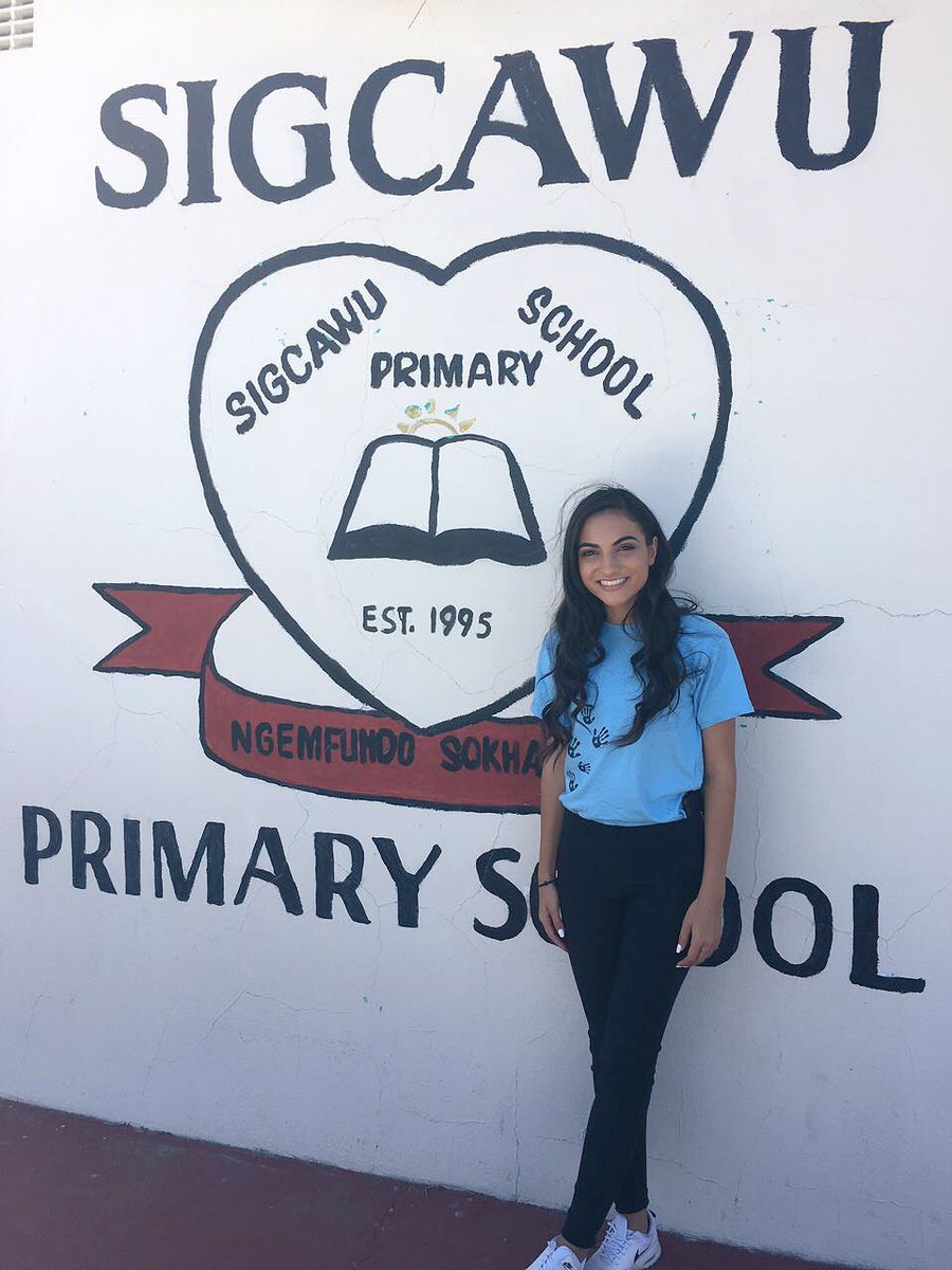 missearth_sa's tweet photo. Next stop #SigcawuPrimarySchool in #Crossroads. Ready to recruit 1100+ #WaterHeroes! #MissEarthSA #MissEarth2018 #SaveWater #CapeSaveWater #EveryDropCounts #DefeatDayZero https://t.co/Jy7lGD5aKU